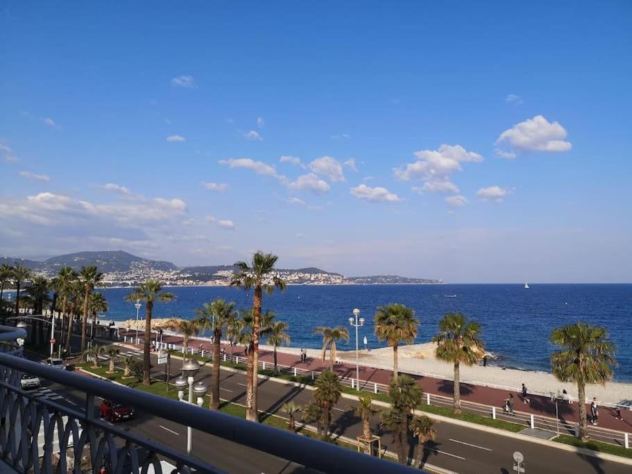 Beach Front, Superbe Appartement Pour 4 Personnes Nice Exterior foto