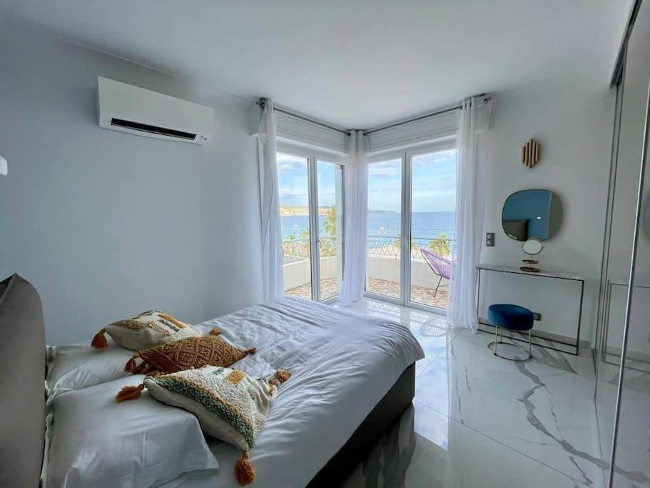 Beach Front, Superbe Appartement Pour 4 Personnes Nice Exterior foto